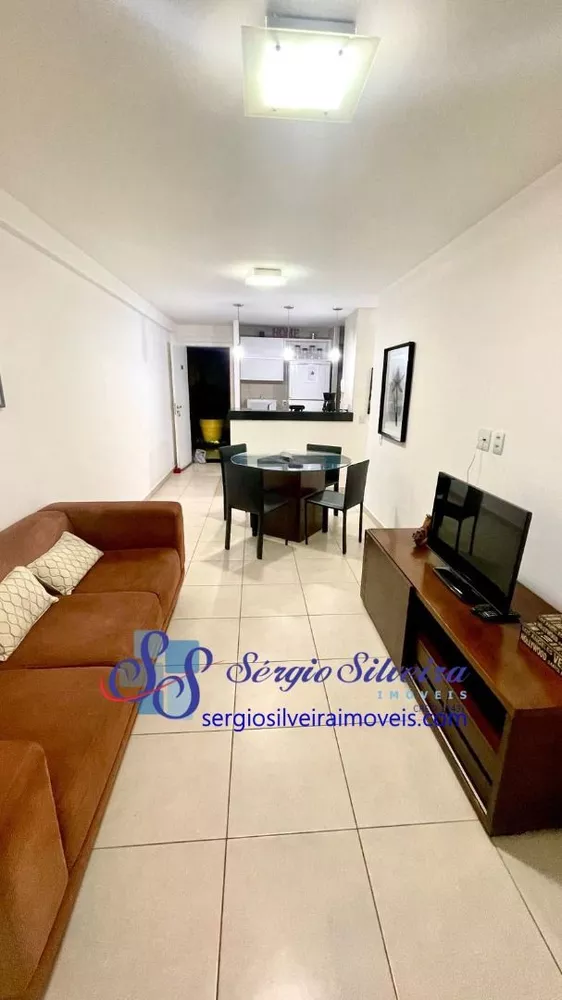 Apartamento à venda com 2 quartos, 65m² - Foto 2