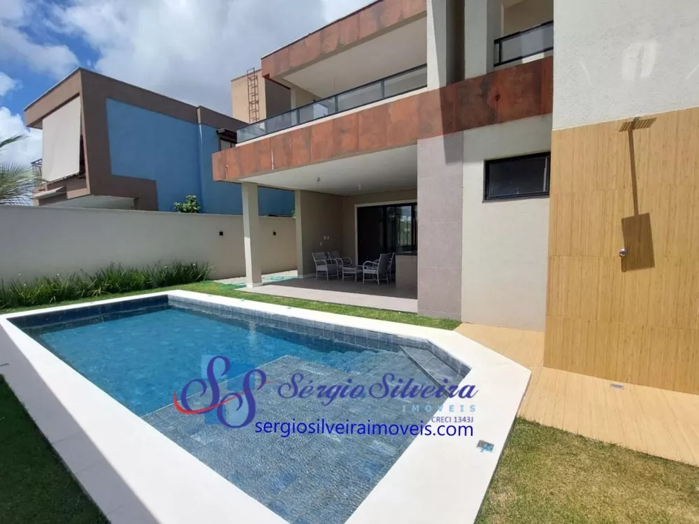 Casa de Condomínio à venda com 4 quartos, 345m² - Foto 1