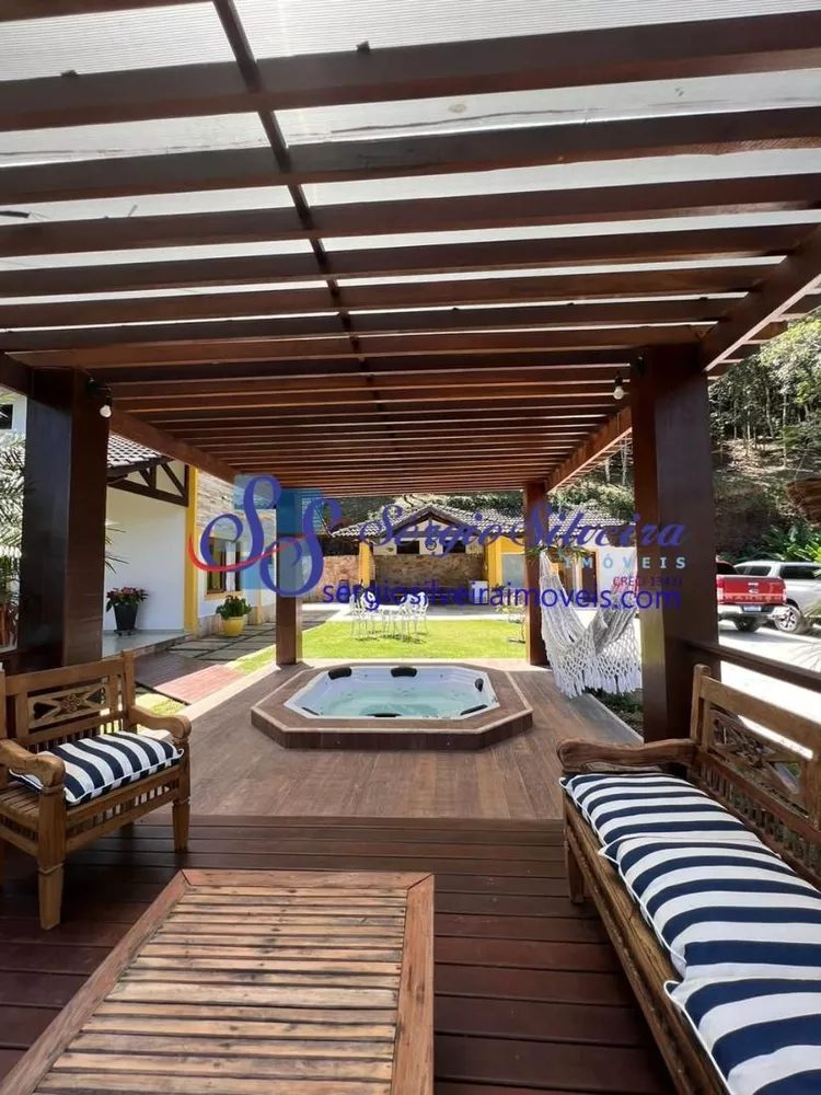 Casa de Condomínio à venda com 5 quartos, 180m² - Foto 3