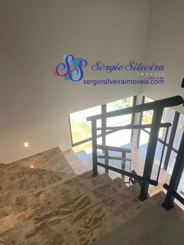 Casa de Condomínio à venda com 4 quartos, 300m² - Foto 4