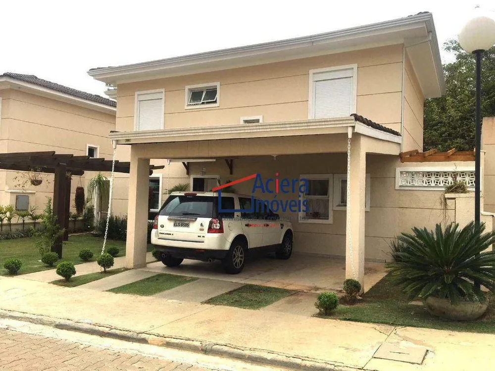 Casa, 3 quartos, 212 m² - Foto 1