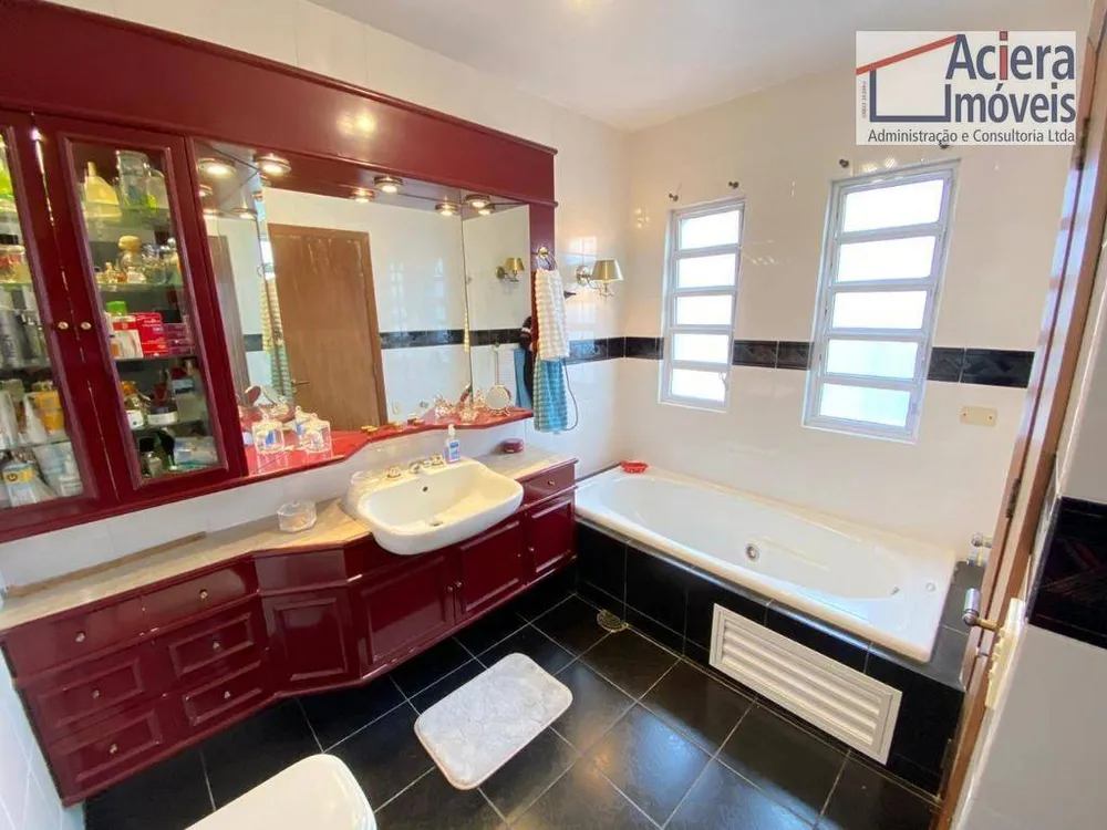 Casa, 3 quartos, 310 m² - Foto 8