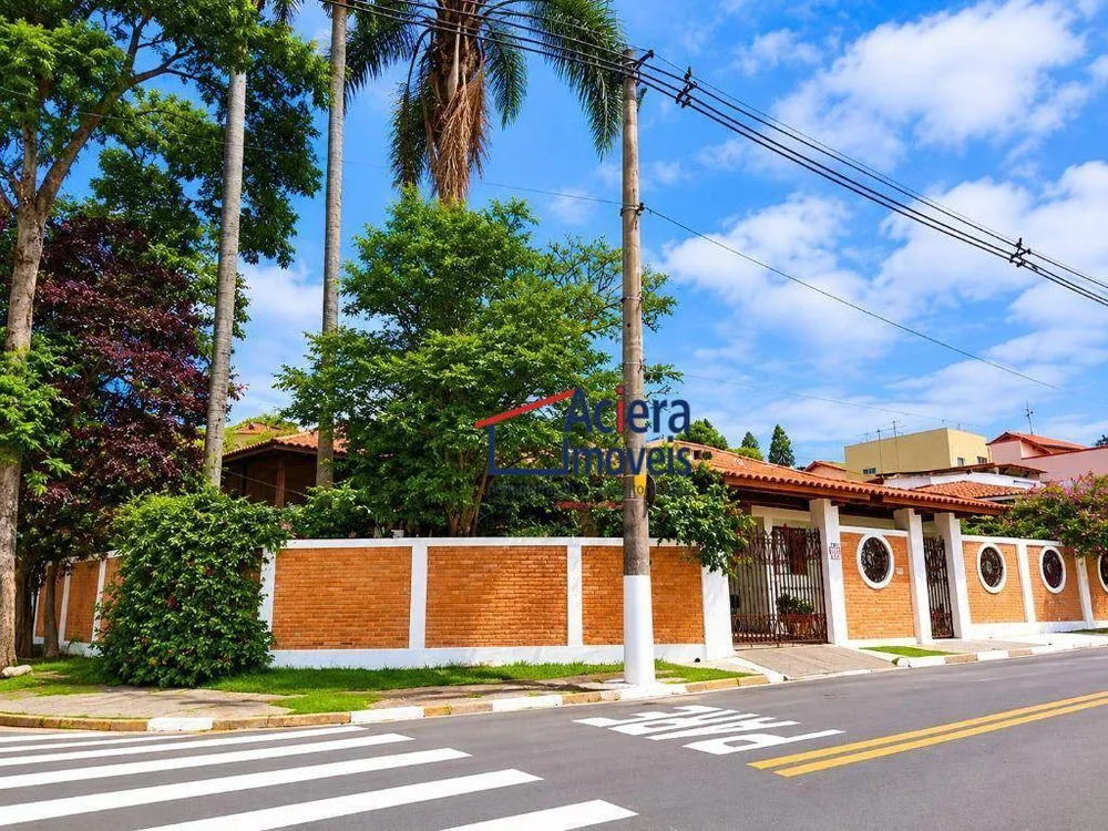 Casa, 4 quartos, 283 m² - Foto 1