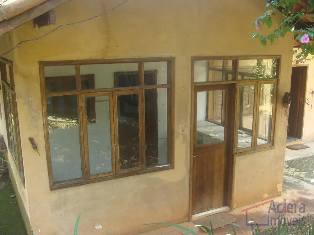 Casa, 4 quartos, 237 m² - Foto 3