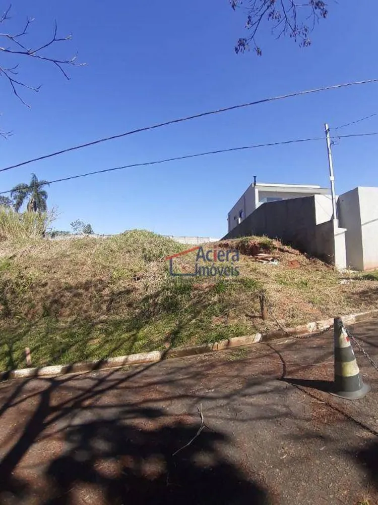 Loteamento e Condomínio, 675 m² - Foto 1