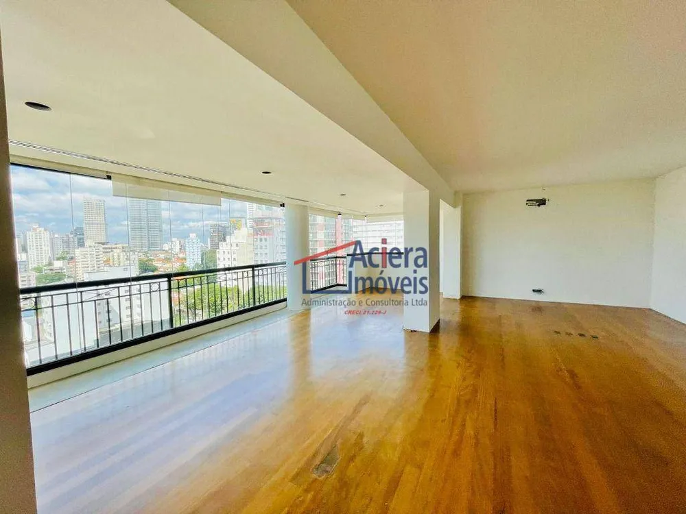 Apartamento, 3 quartos, 215 m² - Foto 1