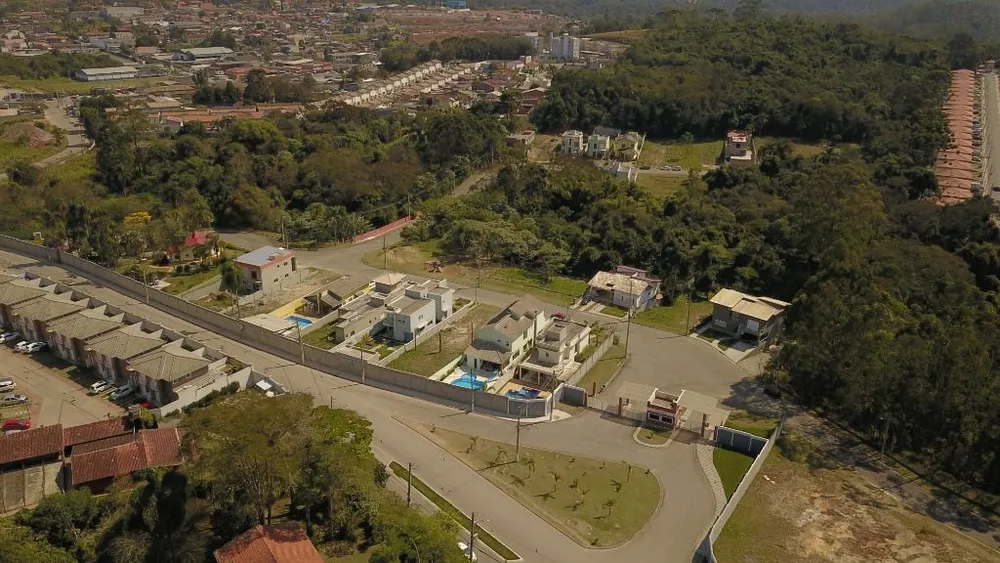 Loteamento e Condomínio, 592 m² - Foto 4