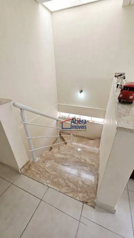 Casa, 3 quartos, 202 m² - Foto 4