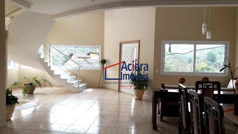 Casa de Condomínio, 4 quartos - Foto 1