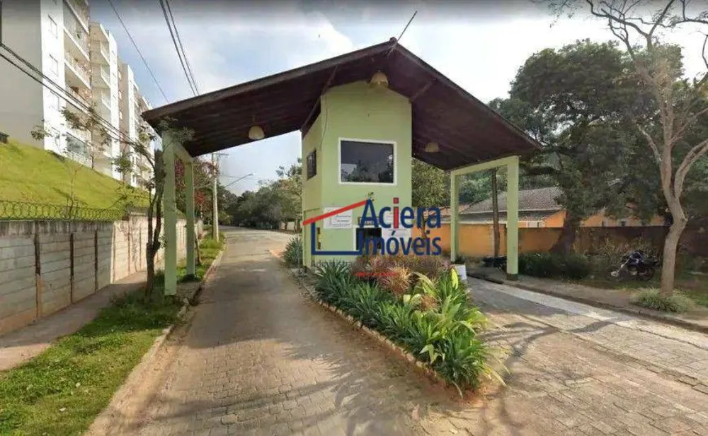 Loteamento e Condomínio, 301 m² - Foto 1