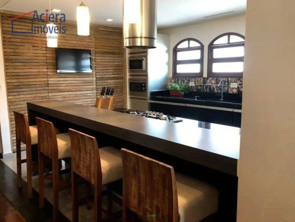 Casa, 4 quartos, 550 m² - Foto 1