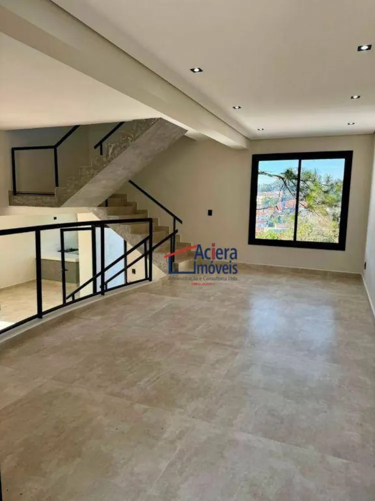 Casa, 3 quartos, 297 m² - Foto 2