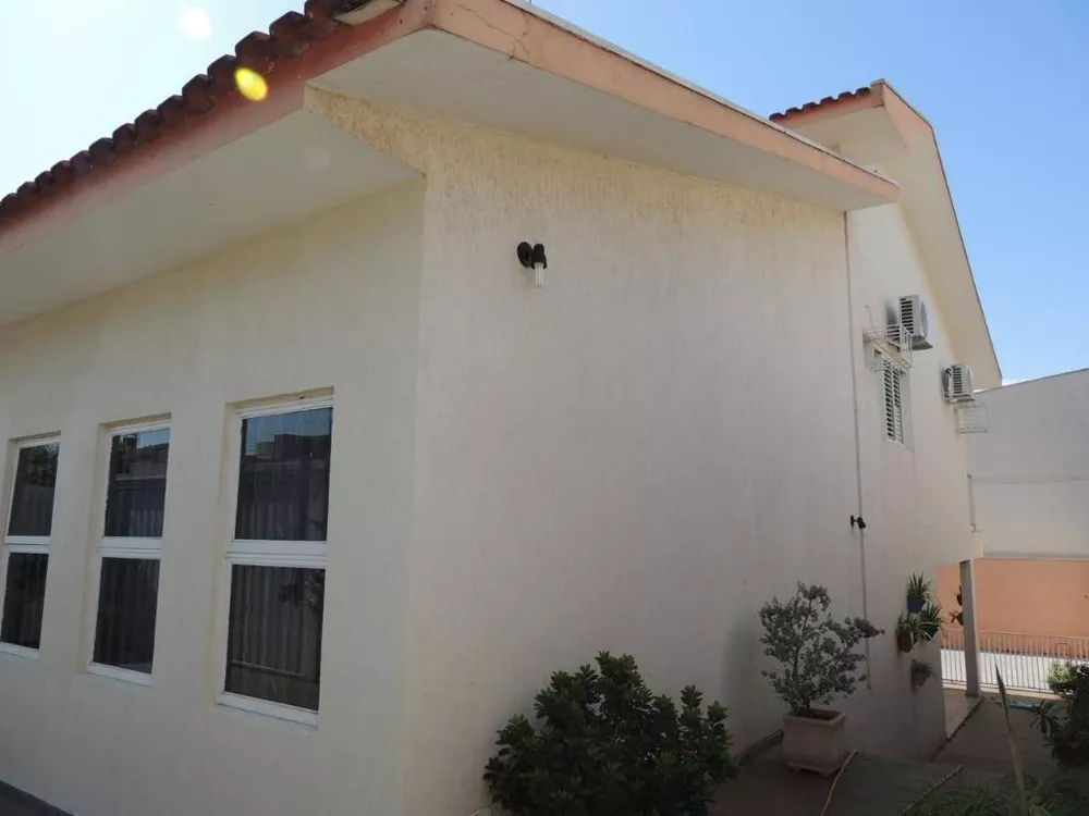 Casa, 3 quartos, 220 m² - Foto 8