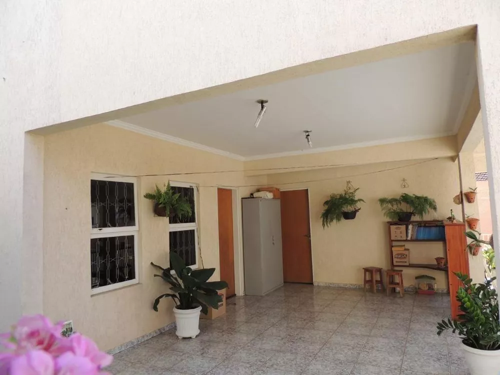 Casa, 3 quartos, 220 m² - Foto 9