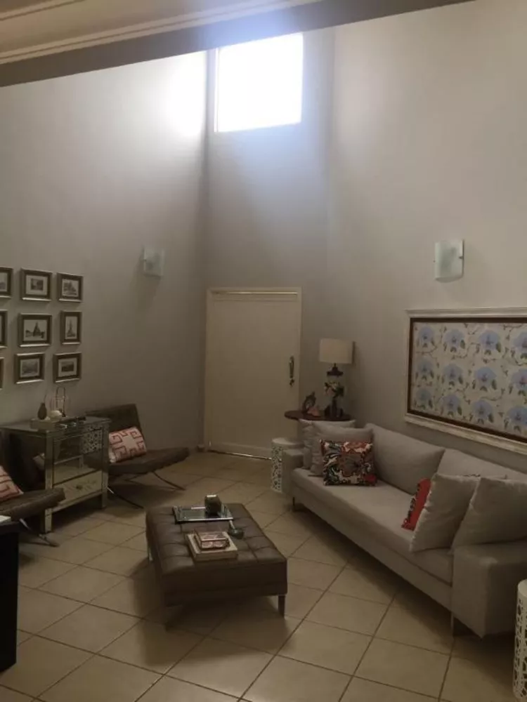 Casa de Condomínio à venda com 3 quartos, 303m² - Foto 4