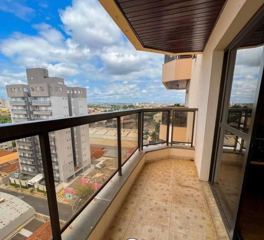 Apartamento, 3 quartos, 137 m² - Foto 3