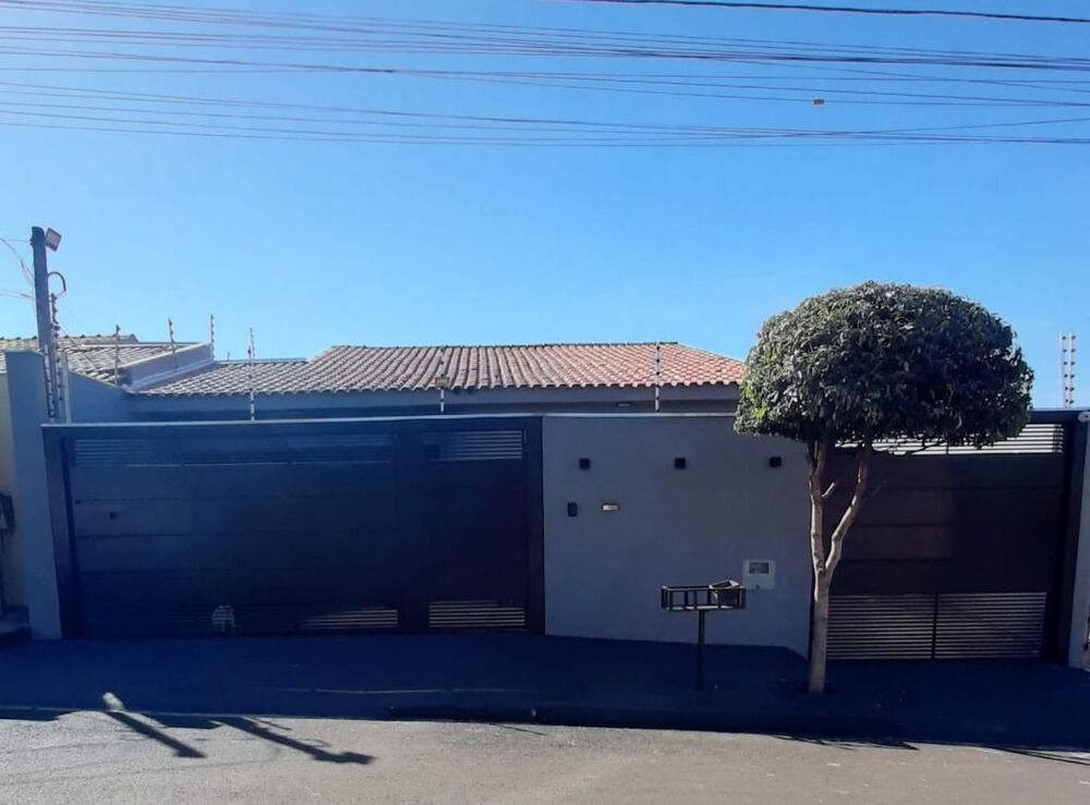 Casa, 3 quartos, 155 m² - Foto 1