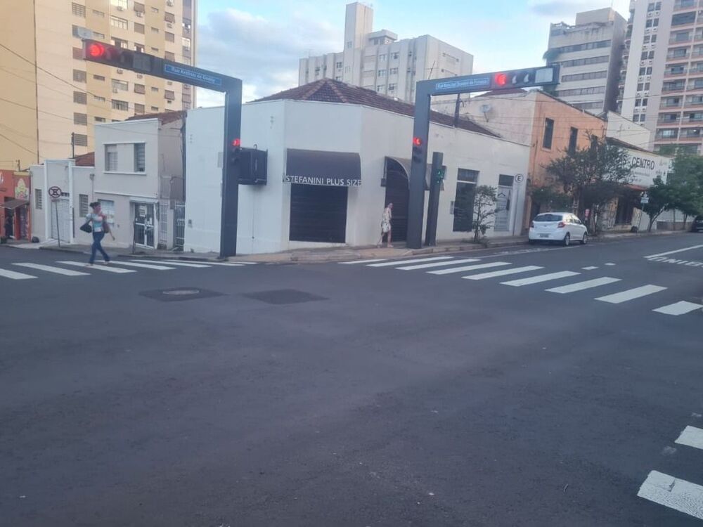 Loja-Salão, 500 m² - Foto 1