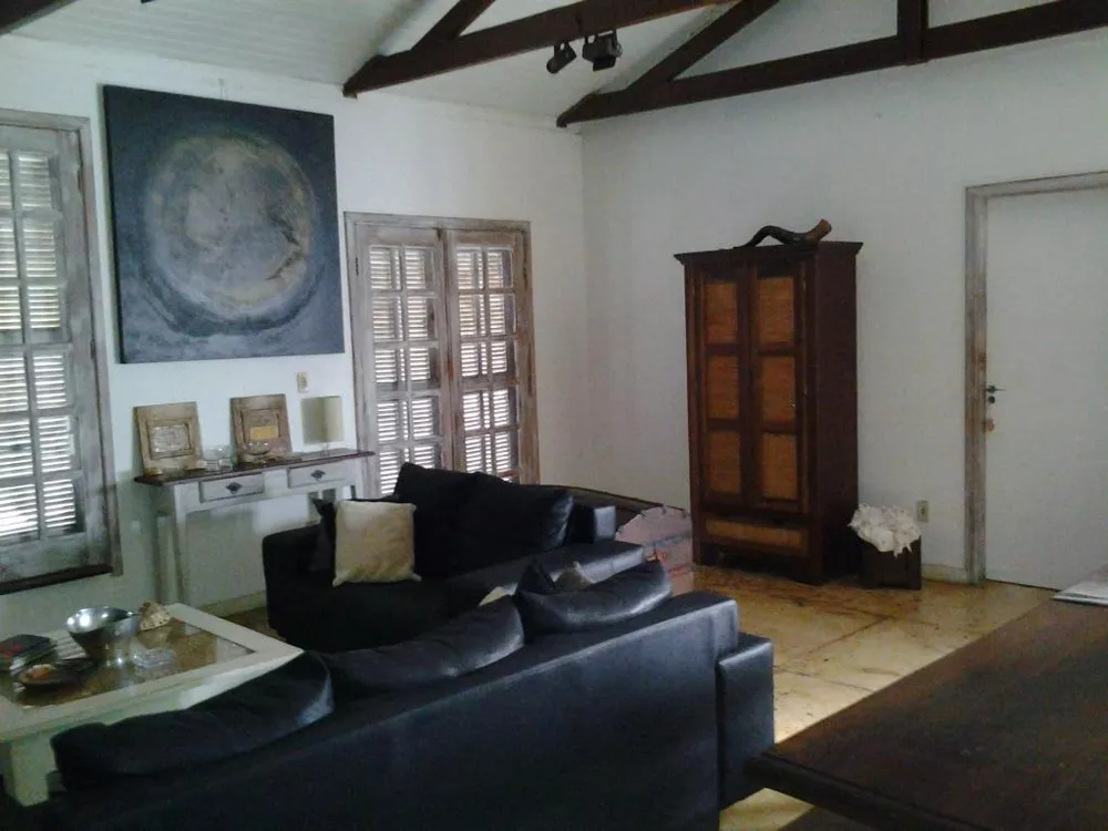 Casa de Condomínio à venda com 3 quartos, 400m² - Foto 11