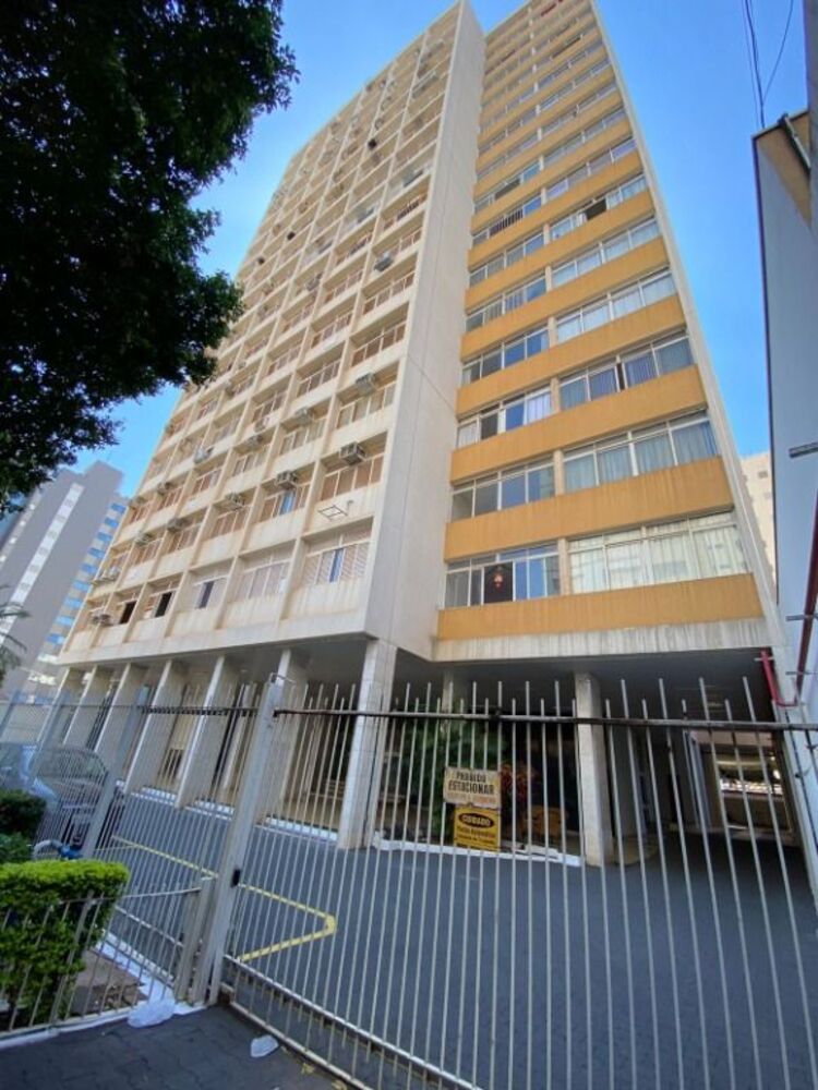 Apartamento à venda com 3 quartos, 170m² - Foto 15