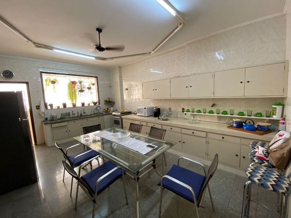 Apartamento à venda com 3 quartos, 170m² - Foto 13