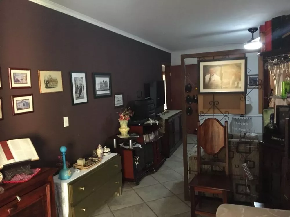 Casa à venda com 4 quartos, 242M2 - Foto 10