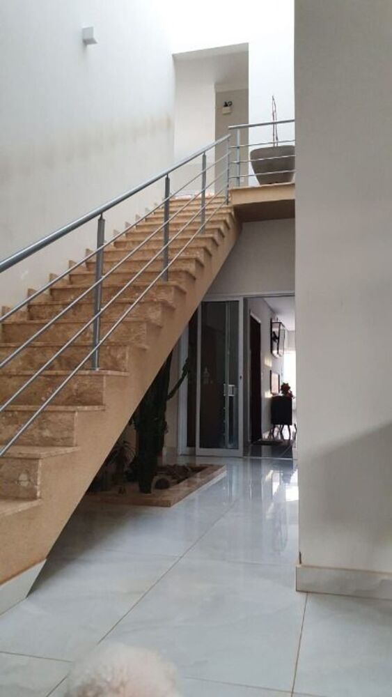 Casa de Condomínio à venda com 4 quartos, 323m² - Foto 5
