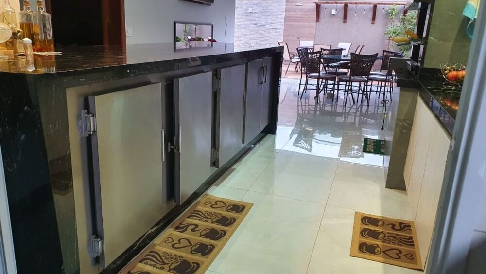 Casa de Condomínio à venda com 4 quartos, 323m² - Foto 6