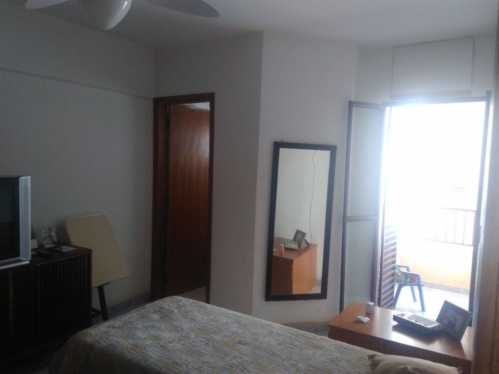 Apartamento à venda com 3 quartos, 124m² - Foto 10
