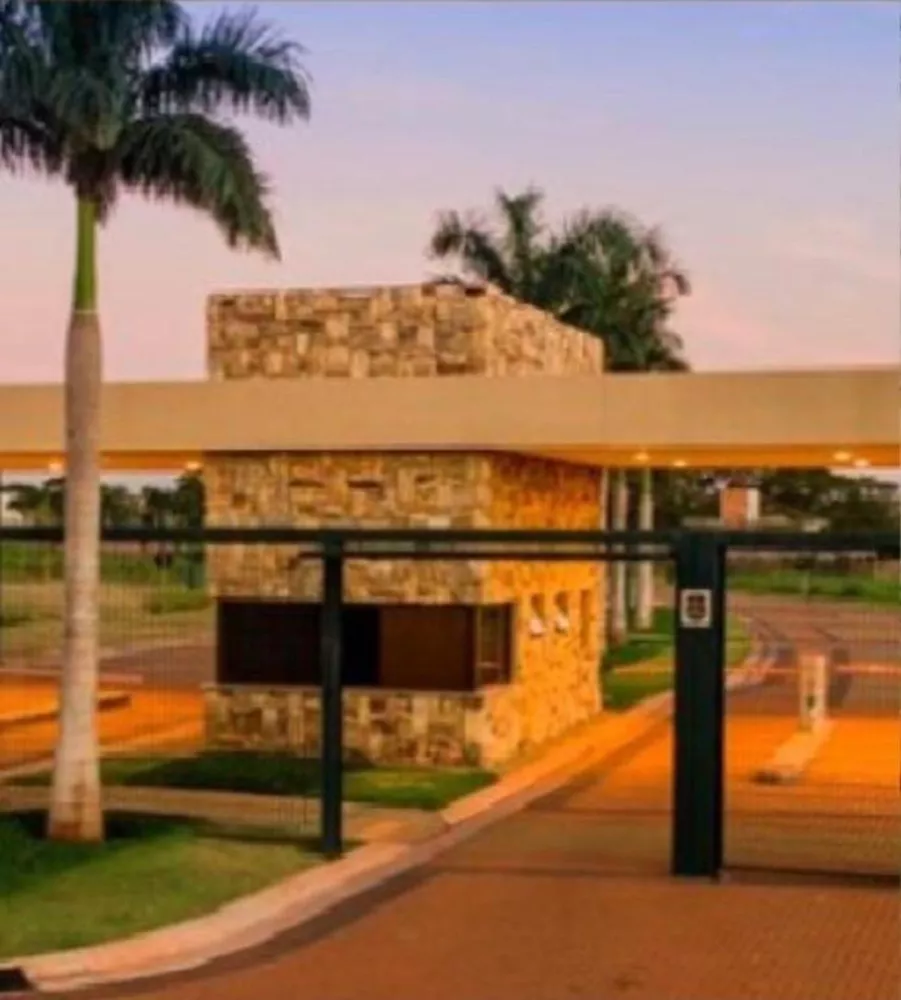 Loteamento e Condomínio, 702 m² - Foto 4