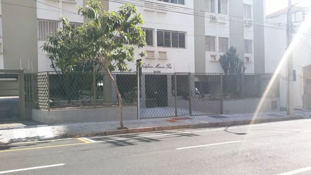 Apartamento à venda com 3 quartos, 105m² - Foto 1