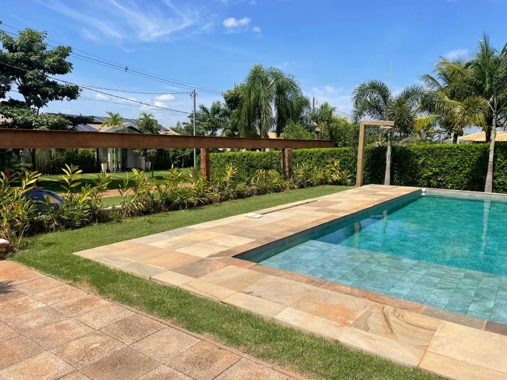 Chácara, 3 quartos, 1250 m² - Foto 1