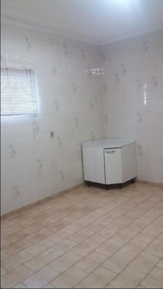 Casa à venda com 3 quartos, 350m² - Foto 13