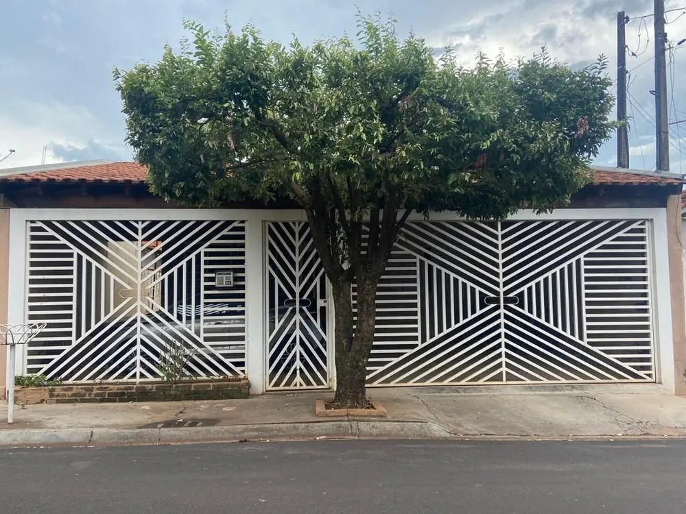 Casa, 3 quartos, 159 m² - Foto 1