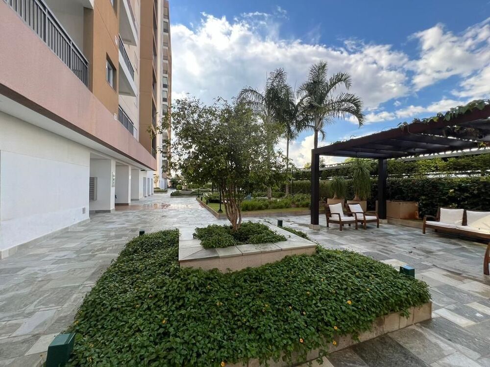 Apartamento à venda e aluguel com 3 quartos, 77m² - Foto 2