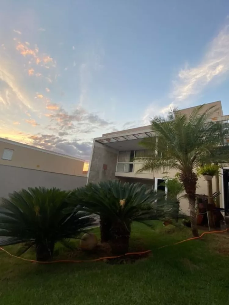 Casa, 3 quartos, 320 m² - Foto 1