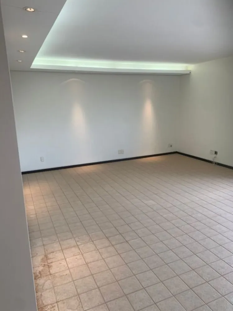 Apartamento, 3 quartos, 158 m² - Foto 2