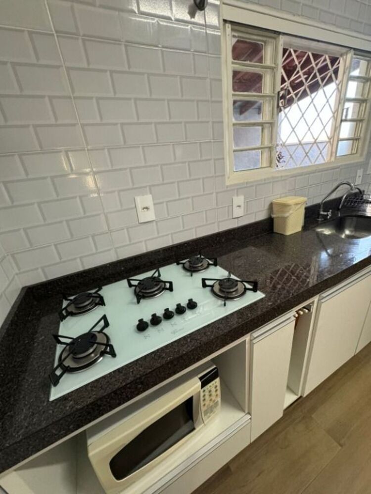 Casa à venda com 3 quartos, 143m² - Foto 12