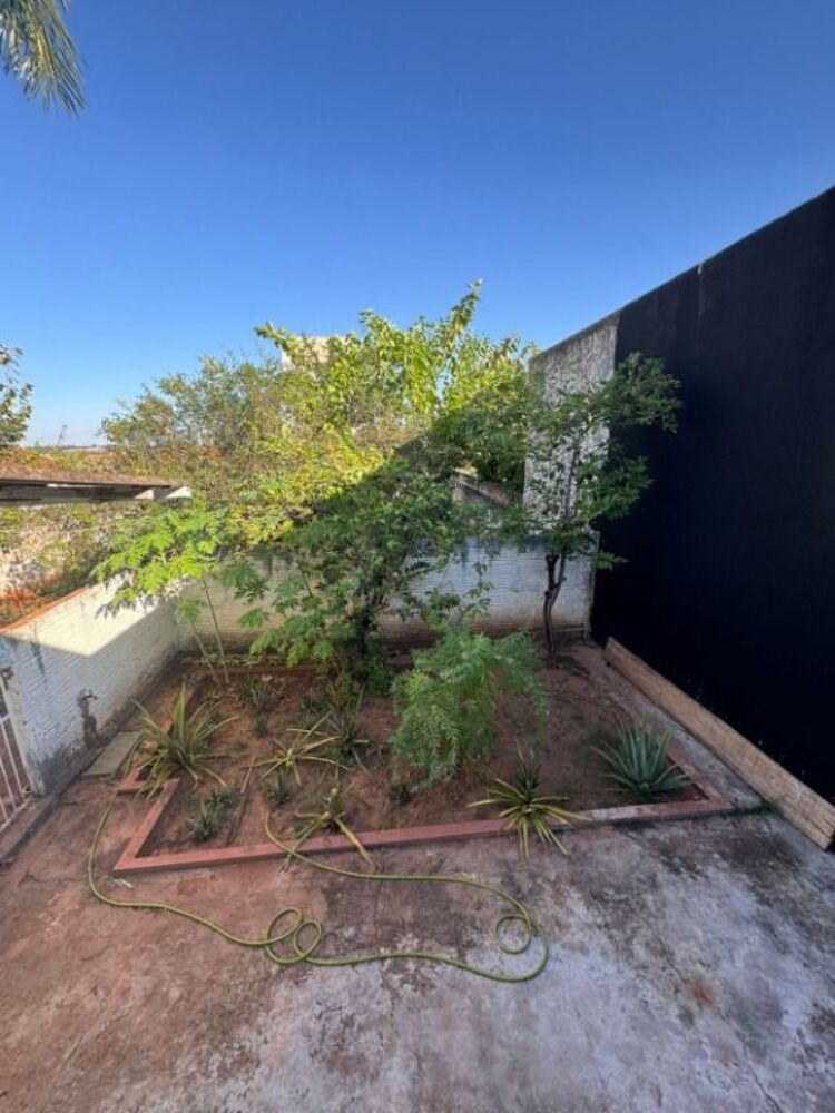 Casa à venda com 3 quartos, 143m² - Foto 8