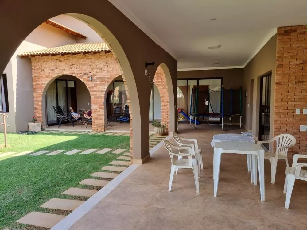 Fazenda à venda com 4 quartos, 331m² - Foto 4