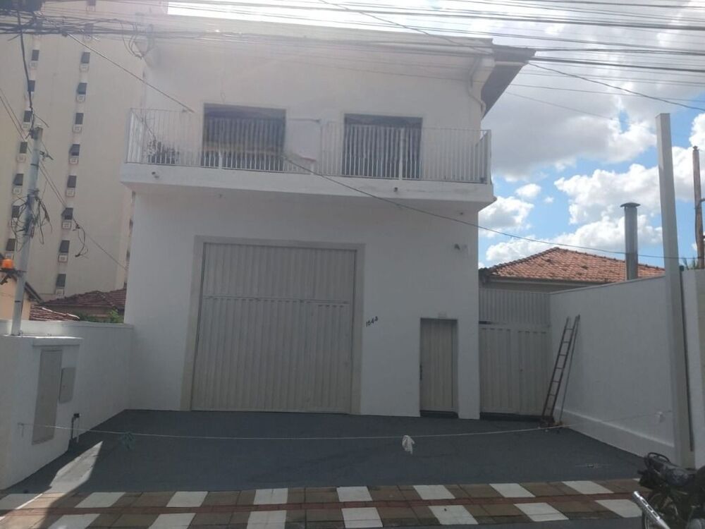 Sobrado, 4 quartos, 640 m² - Foto 1