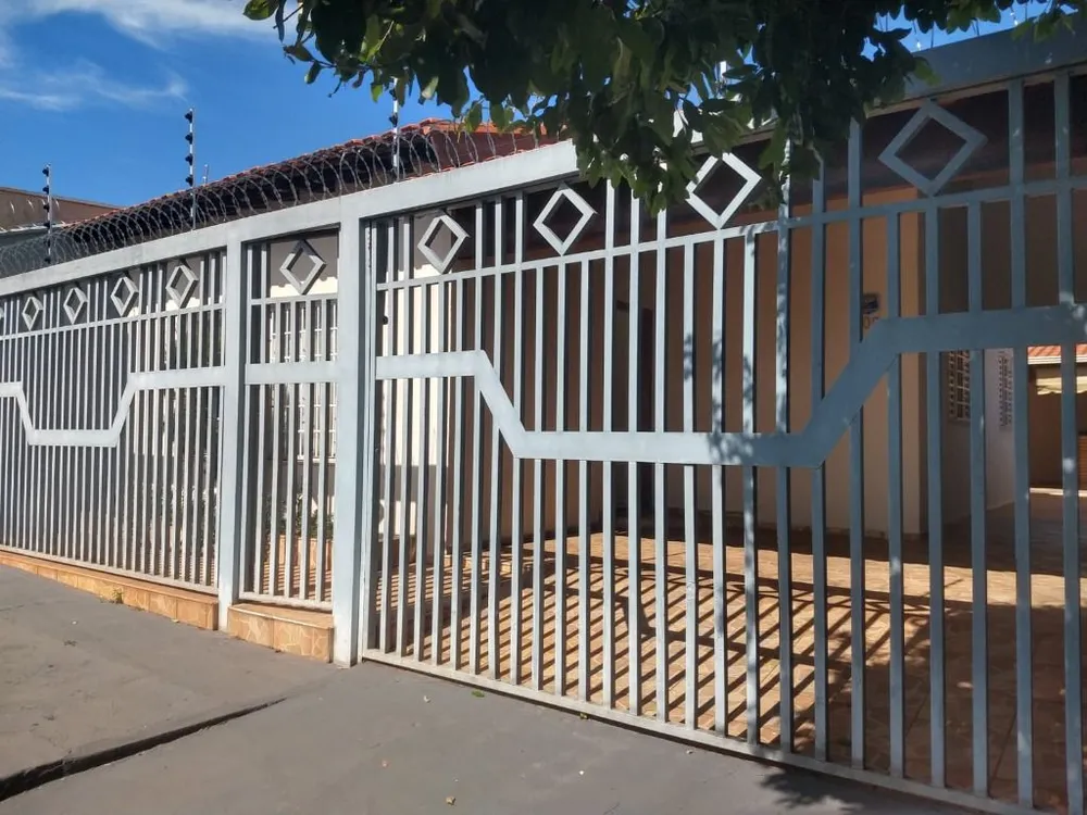 Casa, 3 quartos, 150 m² - Foto 1