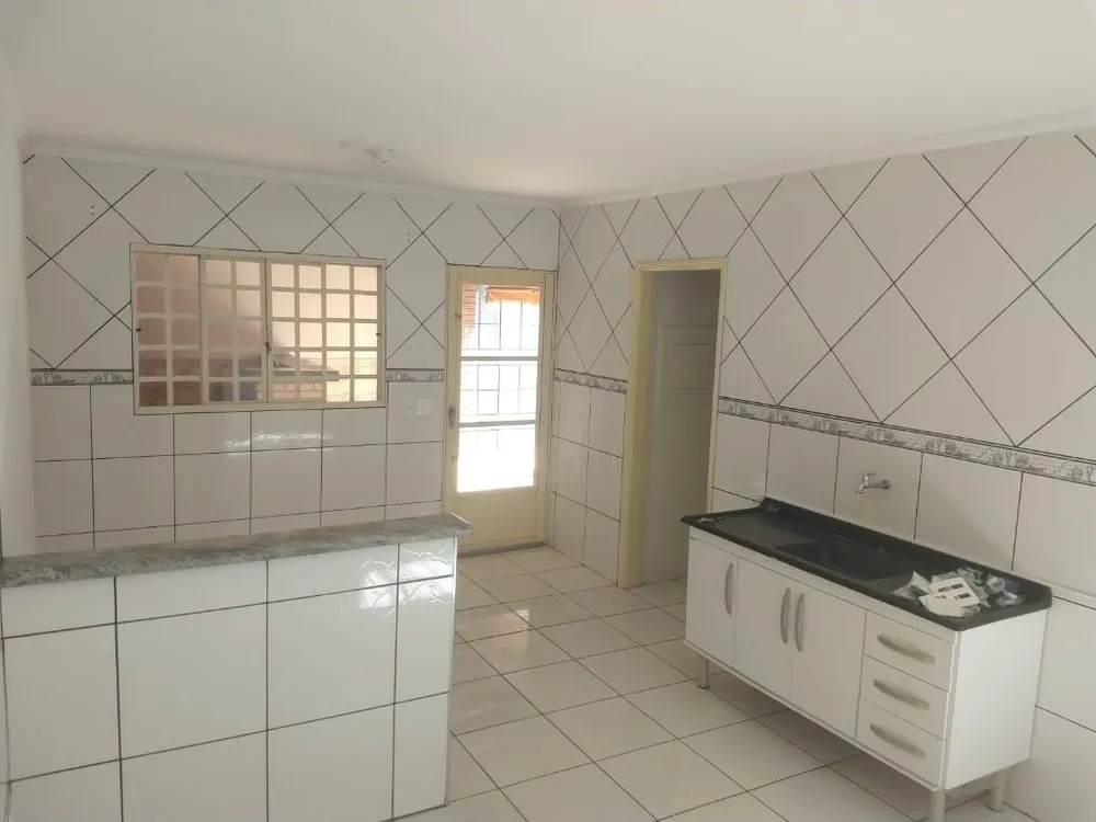 Casa, 3 quartos, 150 m² - Foto 2