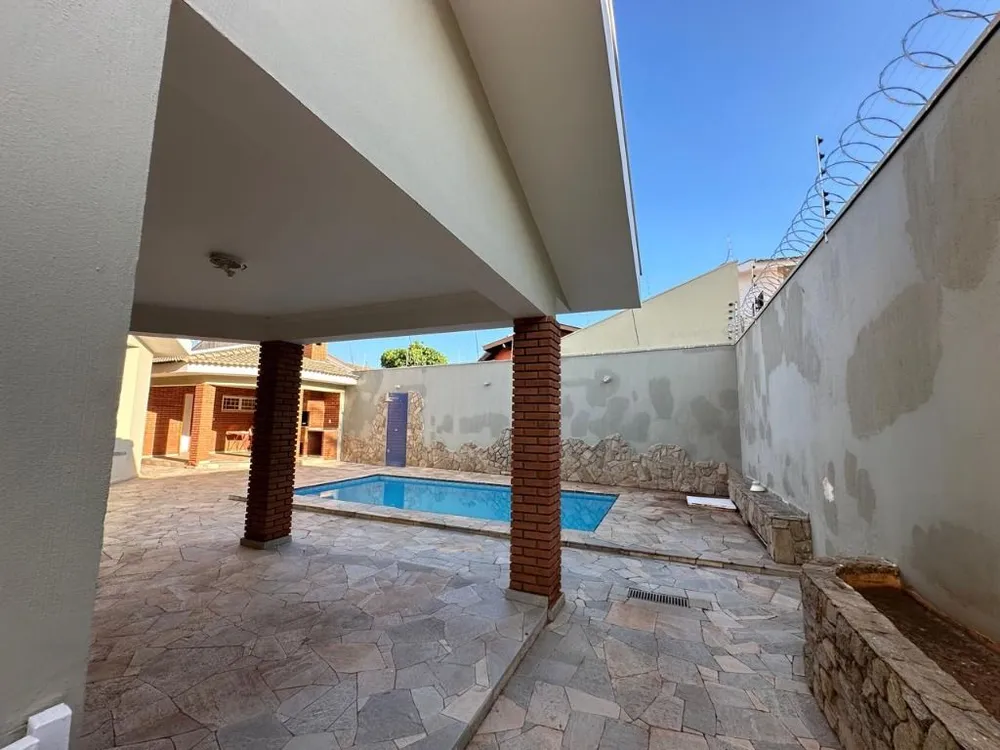 Casa, 5 quartos, 350 m² - Foto 3