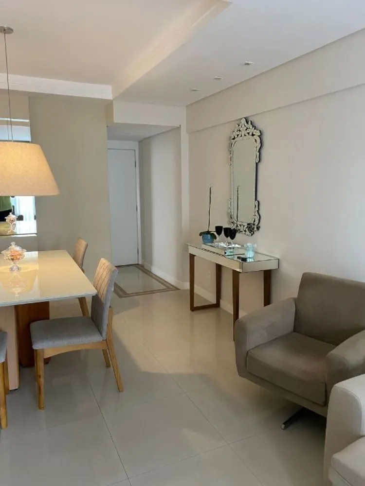 Apartamento, 3 quartos, 100 m² - Foto 1