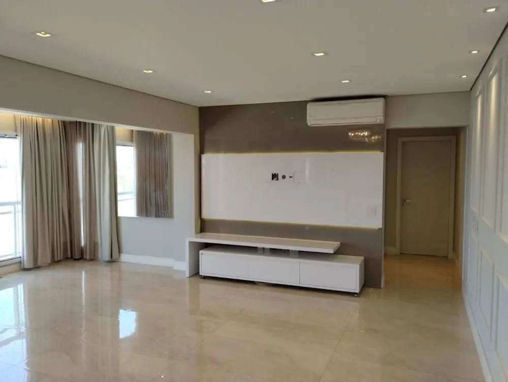 Apartamento, 3 quartos, 142 m² - Foto 2