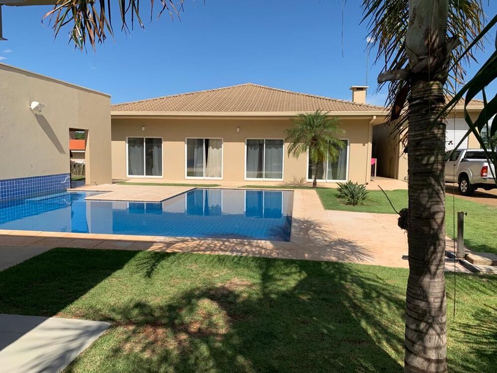 Chácara, 4 quartos, 1250 m² - Foto 1