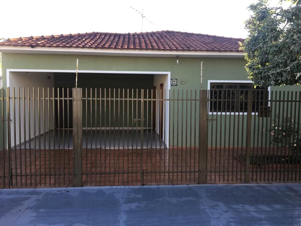 Casa, 3 quartos, 190 m² - Foto 1