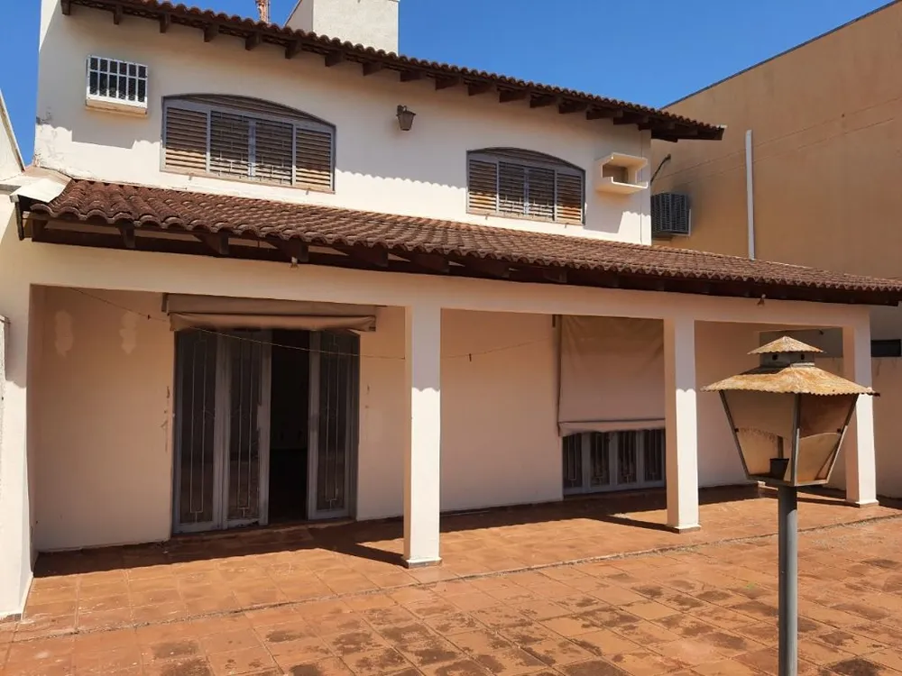 Casa, 3 quartos, 300 m² - Foto 1