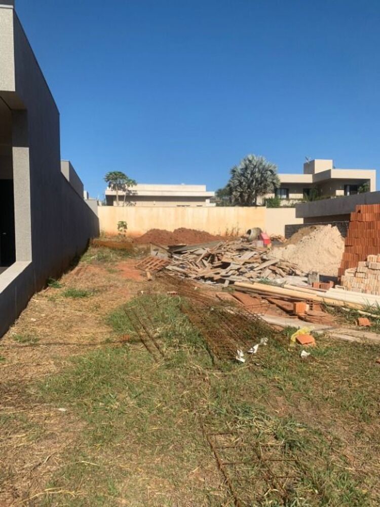 Loteamento e Condomínio - Foto 1